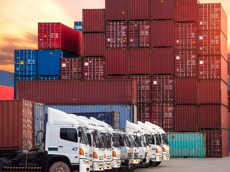 Ảnh hưởng của giá xăng dầu đến giá cước vận tải năm 2026 và chính sách bình ổn giá tại Tân Đại Phát