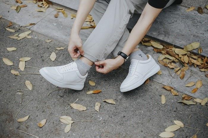 Phong cách lịch lãm: Bí quyết phối đồ với giày nam Vendora