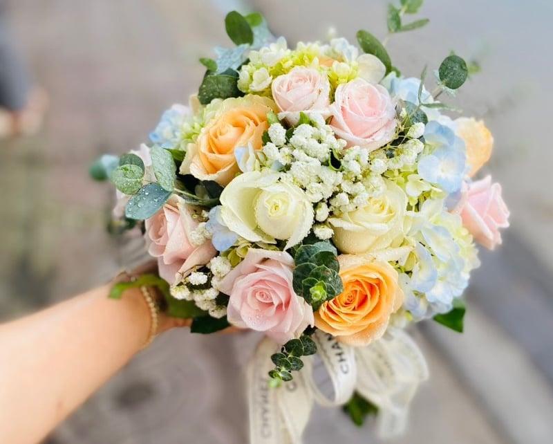 Gợi ý chọn hoa cưới sang trọng, xu hướng mới nhất