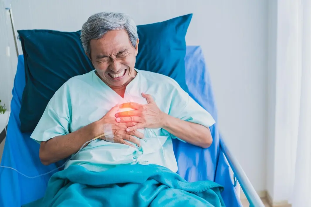 Người bị mỡ máu, tim mạch nên ăn gì và kiêng gì? Lời khuyên từ chuyên gia dinh dưỡng