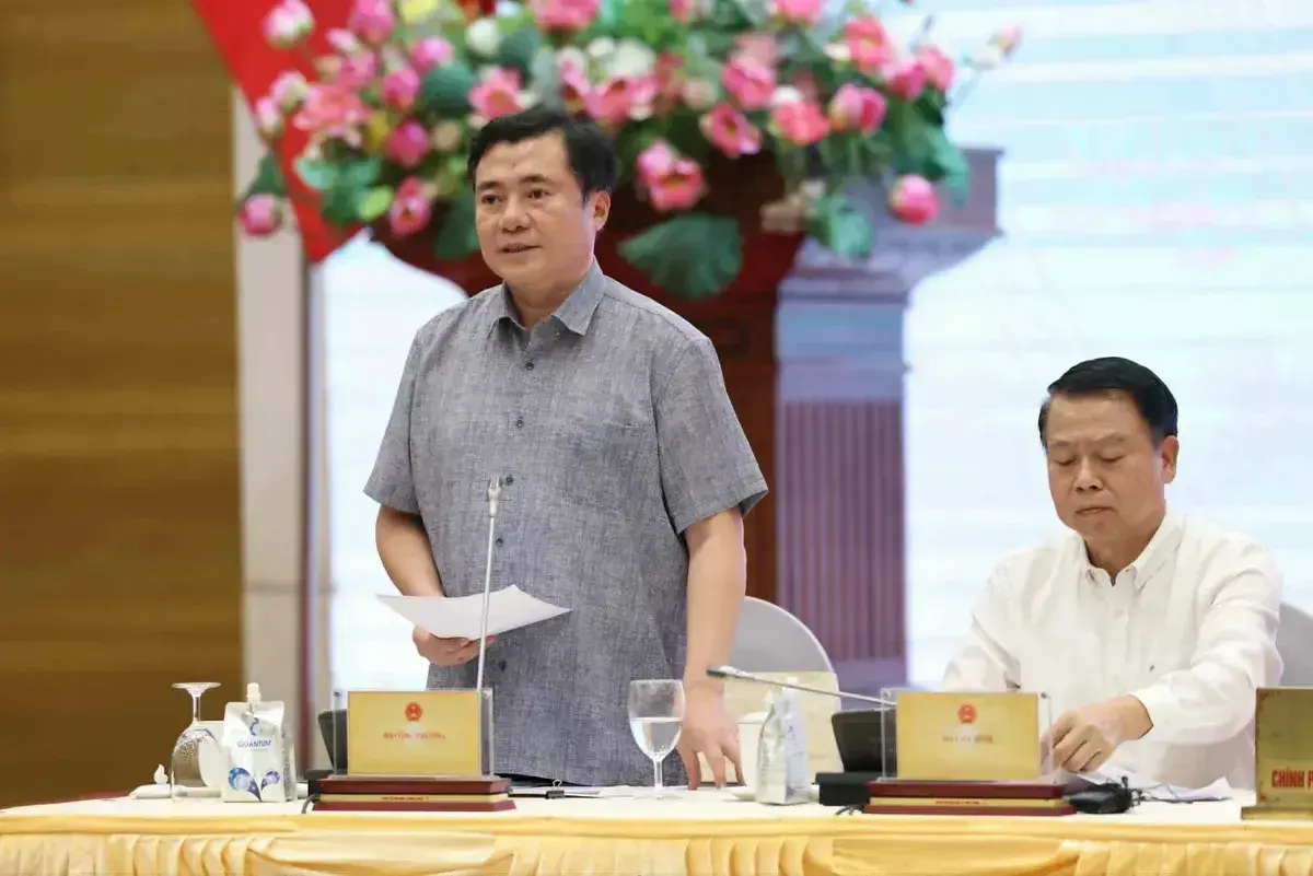 Thứ trưởng Nguyễn Sinh Nhật Tân: Mọi chính sách chuyển đổi xăng E10 phải nhắm tới mục tiêu bảo vệ người dân