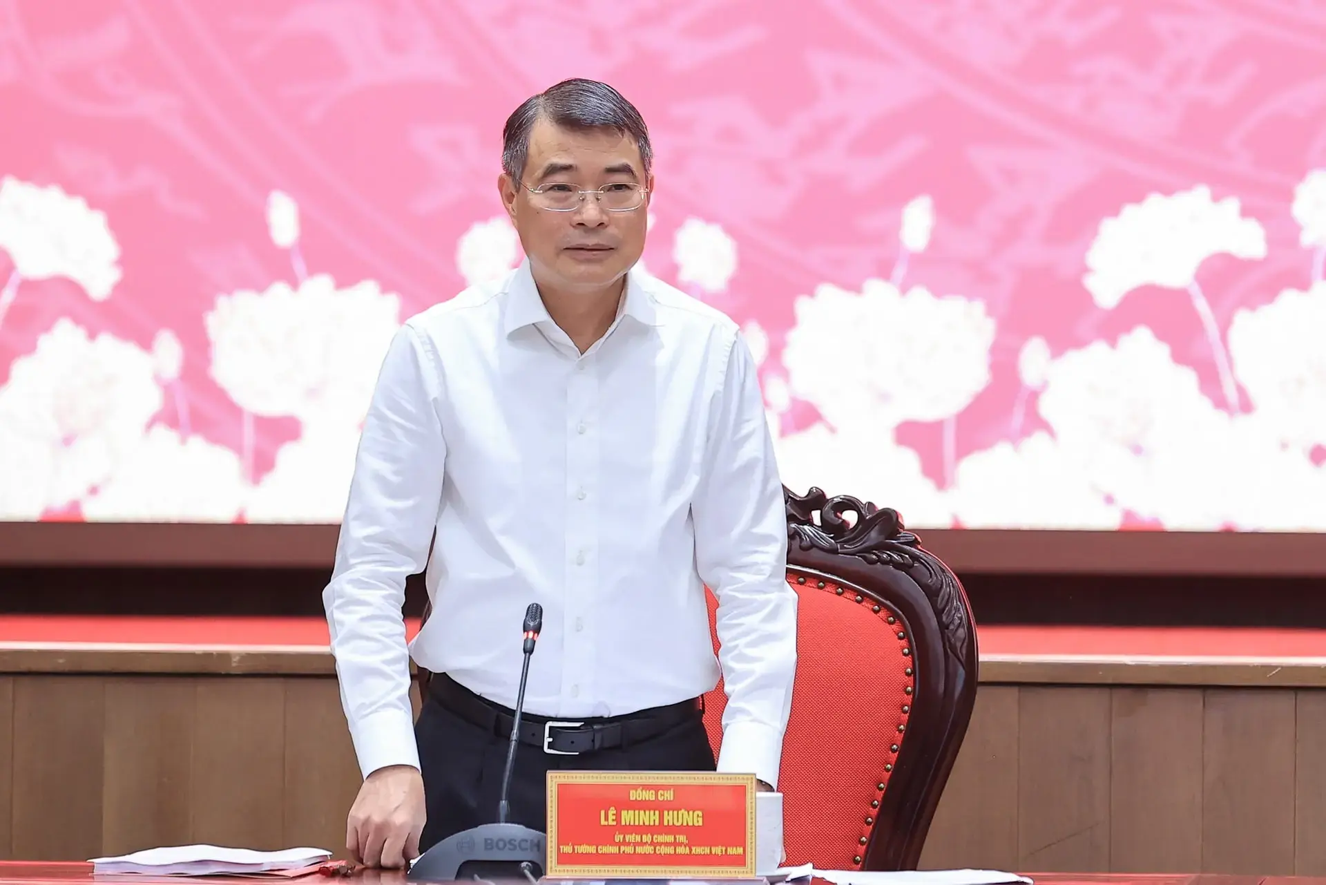 Thủ tướng: Hà Nội sẽ được ưu tiên nguồn lực, cơ chế nhưng phải cam kết tăng chất lượng đầu tư và đóng góp cho cả nước- Ảnh 2. Thủ tướng: Hà Nội sẽ được ưu tiên nguồn lực, cơ chế nhưng phải cam kết tăng chất lượng đầu tư và đóng góp cho cả nước- Ảnh 2.