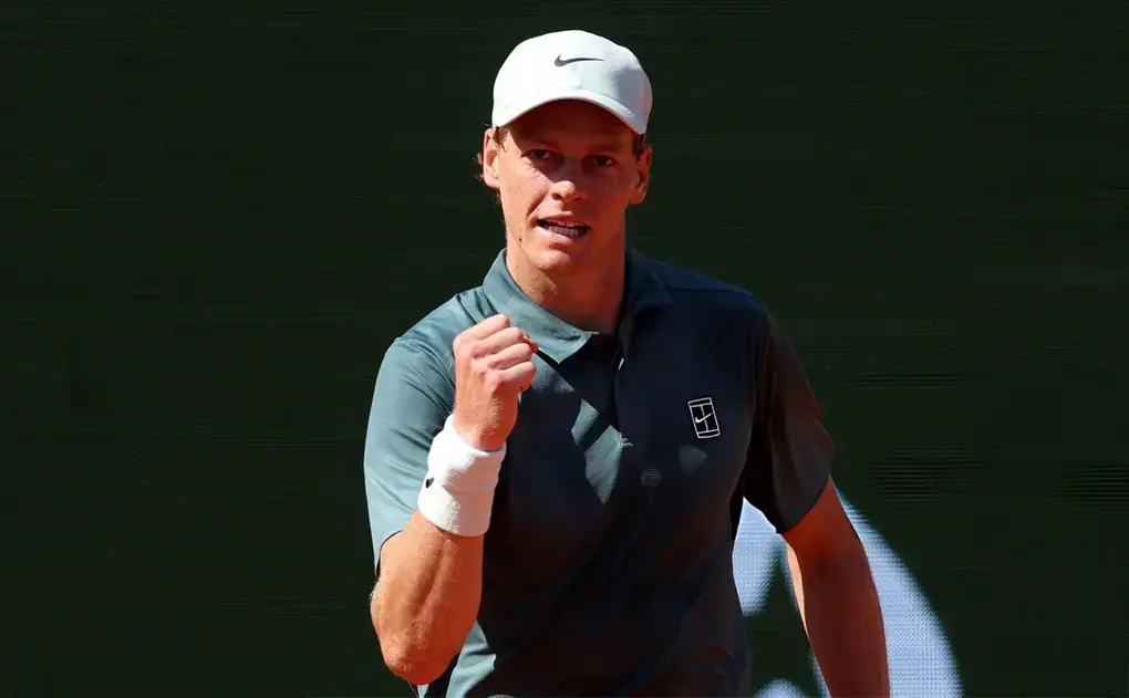 Sinner viết tiếp lịch sử, đứng chung h&agrave;ng với Djokovic, Nadal, Federer - 1